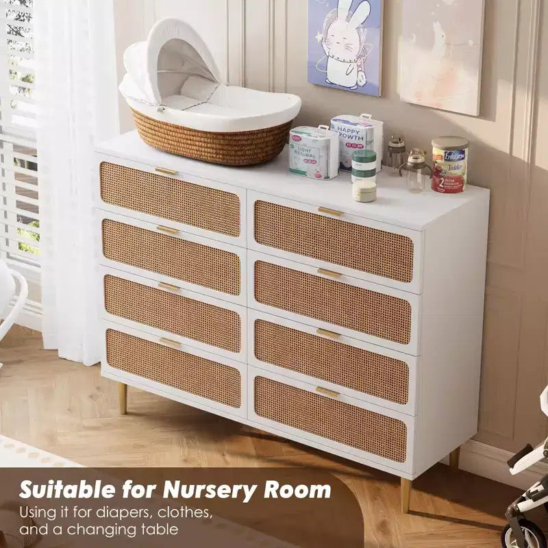 Commodes en rotin