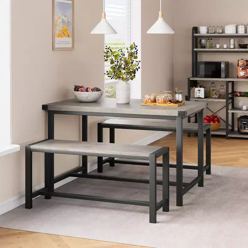 Table de salle à manger avec pieds en métal