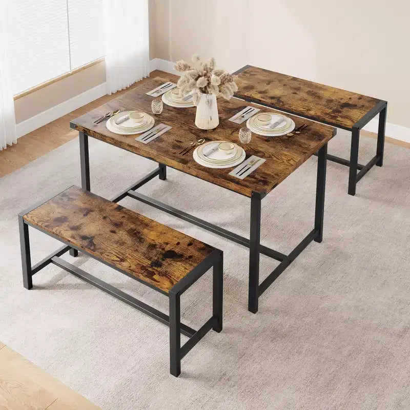 Table de salle à manger avec pieds en métal