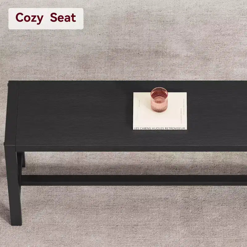 Table de salle à manger avec pieds en métal