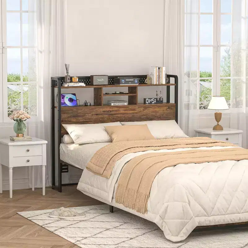Tête de lit de rangement avec lumières LED et station de charge