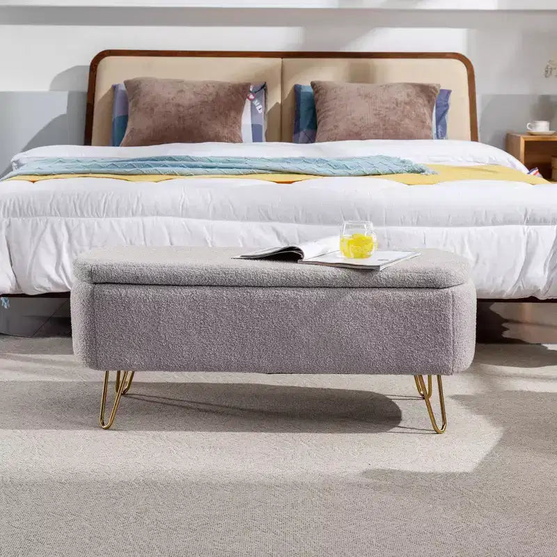 Banc de lit/coffre de rangement en fausse fourrure