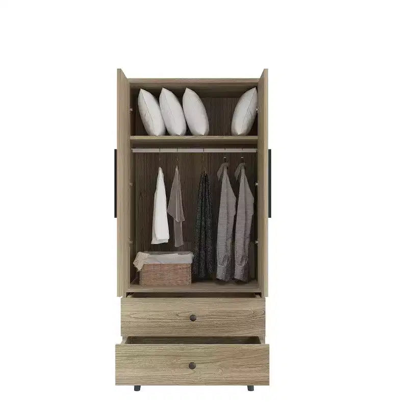 Armoire en chêne avec tiroirs