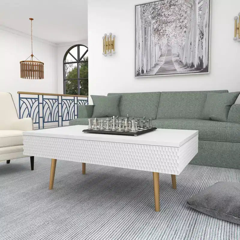 Table basse contemporaine en bois blanc